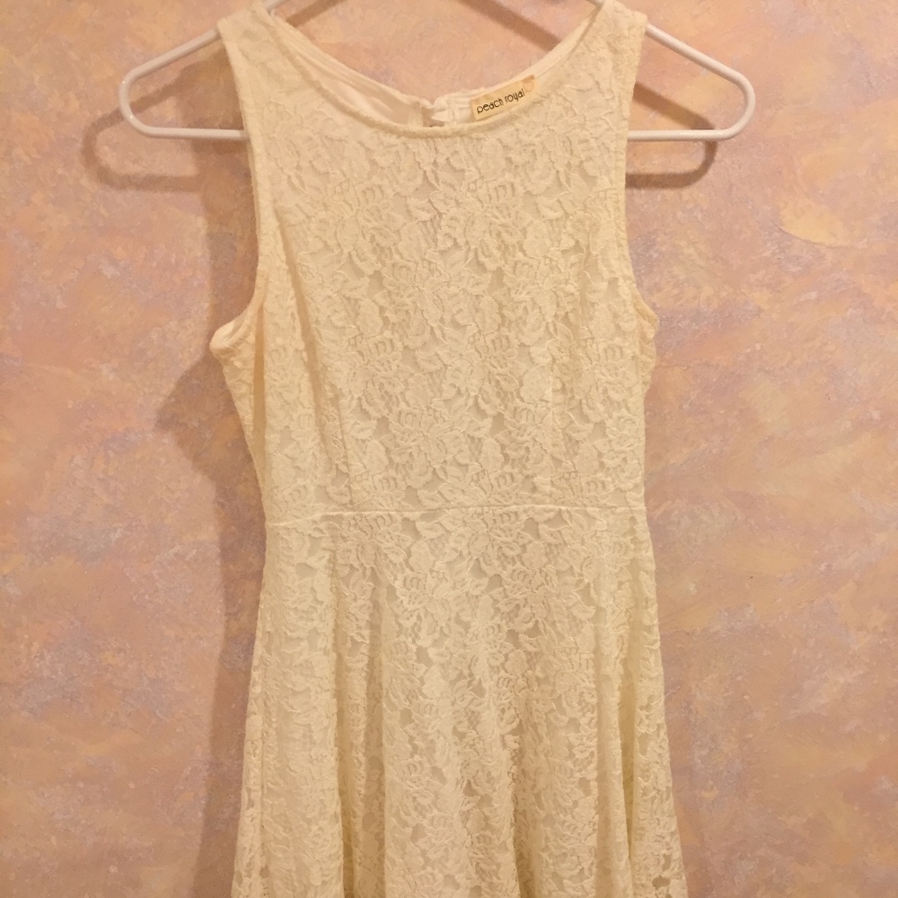 White lace dress